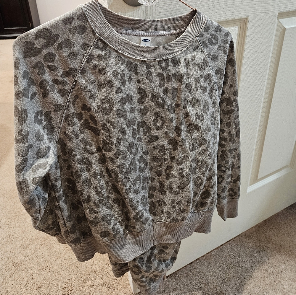 Leopard print 2 piece sweat